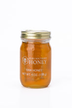 Load image into Gallery viewer, Mini Honey With Comb 4 Oz