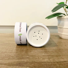 Load image into Gallery viewer, Natural Bums Organic Soothing Herbal Baby Powder - 6 oz - Green + Lovely