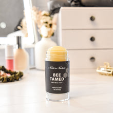 Load image into Gallery viewer, Bee Tamed Hair Stick