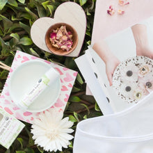 Load image into Gallery viewer, Calming Nature's Herbal Nursing Nipple Balm - Breastfeeding Essential - 1 oz. - Green + Lovely