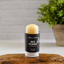 Load image into Gallery viewer, Bee Tamed Hair Stick
