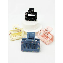 Load image into Gallery viewer, Assorted Floral Pattern Jaw Clips
