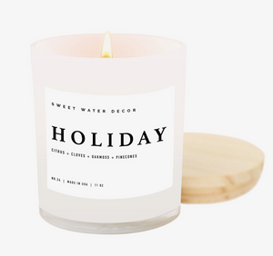 HOLIDAY 11 oz Soy Candle - Citrus, Cloves, Oakmoss, Pinecones - Green + Lovely